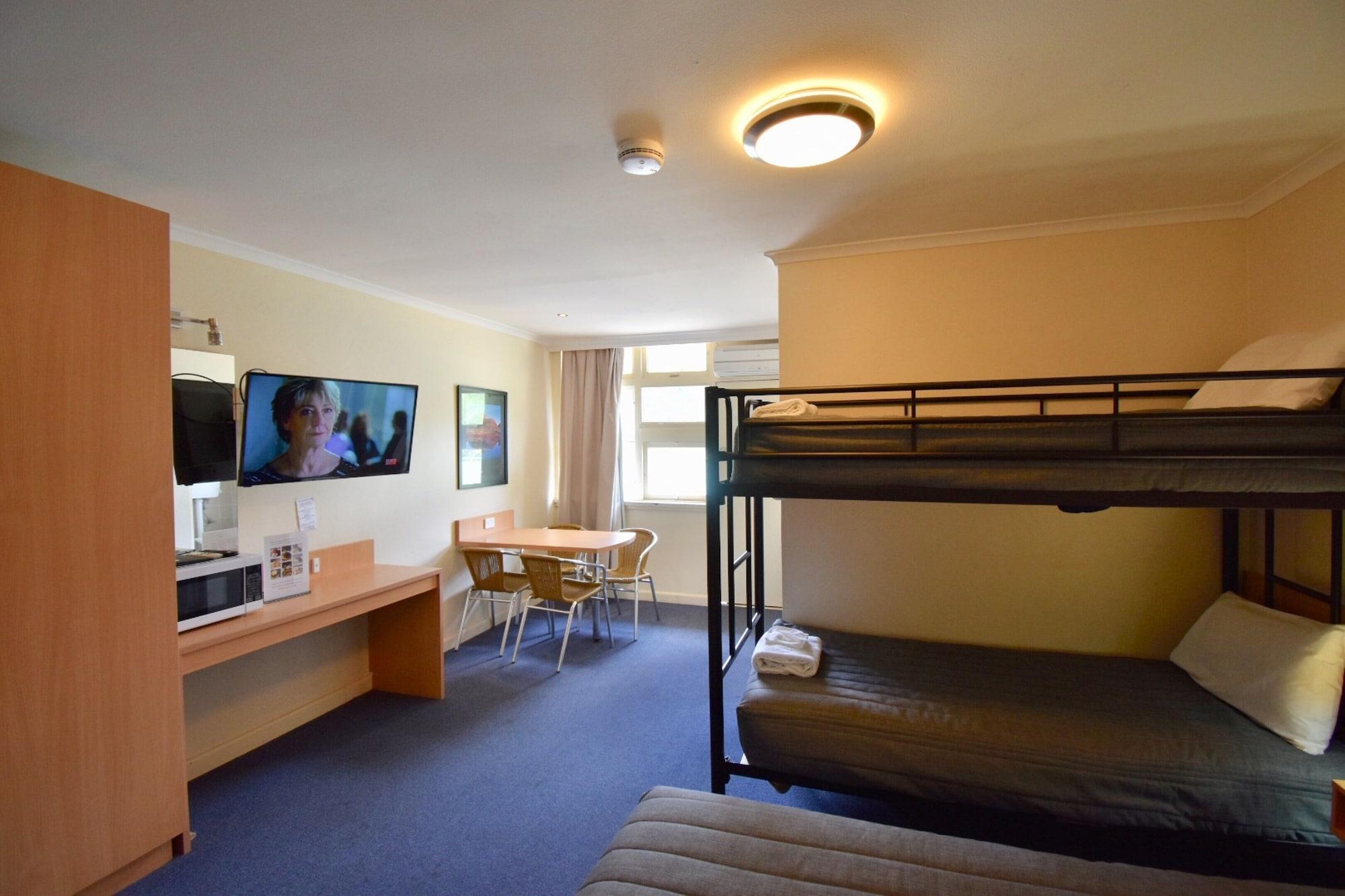 Townhouse Motel Cowra Exterior foto